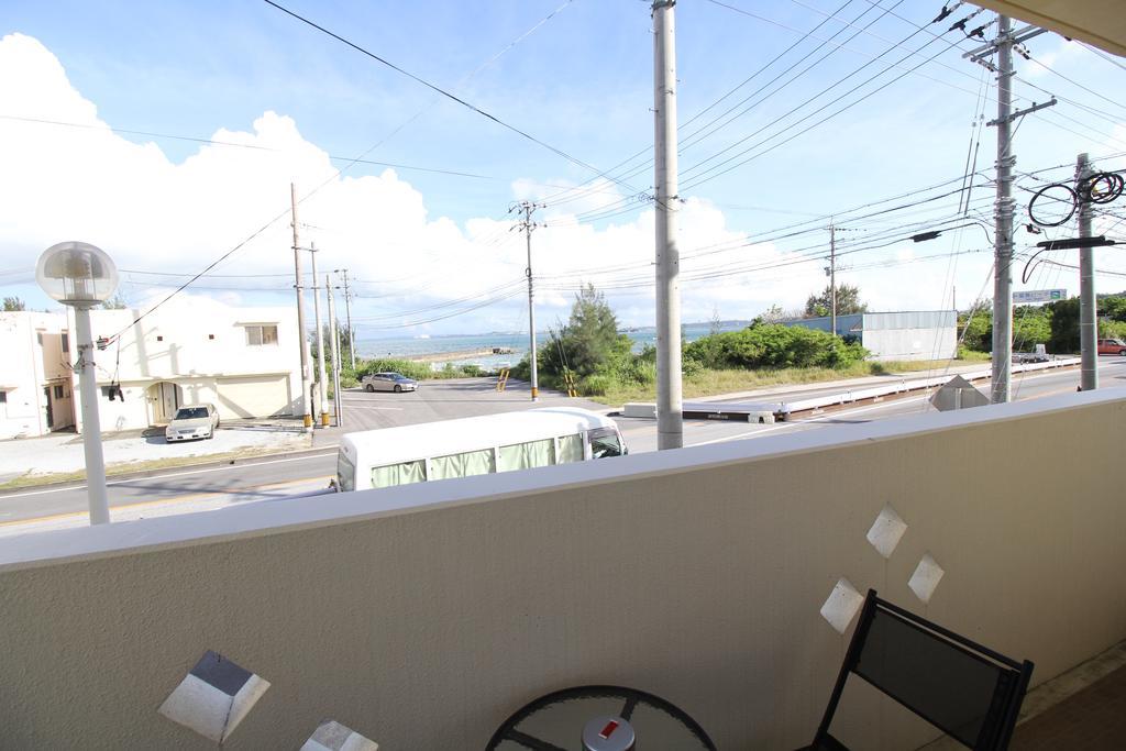 Okinawa Yaka Villa Igei ภายนอก รูปภาพ