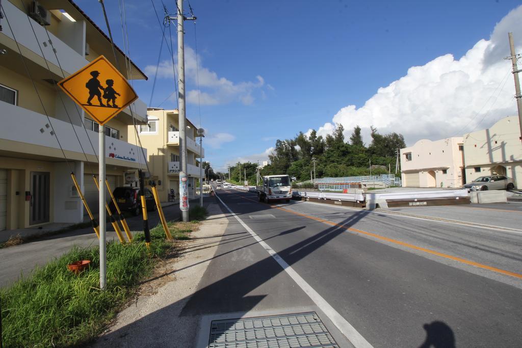 Okinawa Yaka Villa Igei ภายนอก รูปภาพ